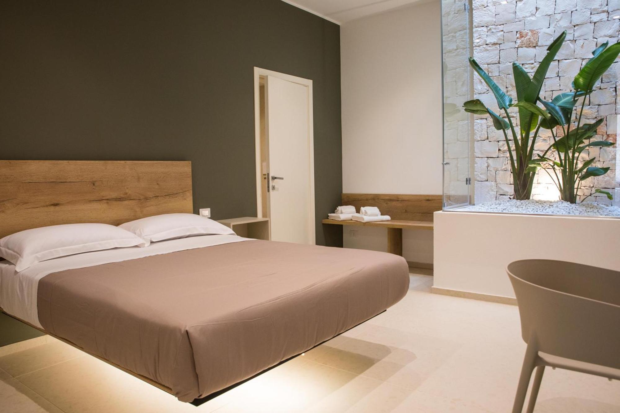 Your House Rooms 3 Conversano Eksteriør billede